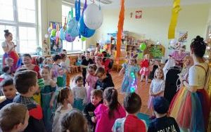 Bal karnawałowy w przedszkolu (8)