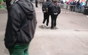Na meczu piłkarskim (16)