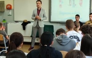 Lekcja obywatelska (9)