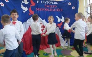 Święto Niepodległości. Przedszkole w Miłowicach (9)