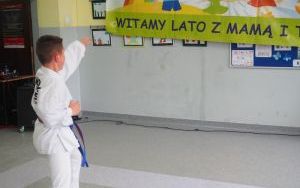 Witamy lato z mamą i tatą (14)